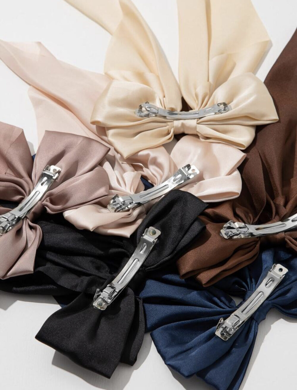 Satin bows - Image 2